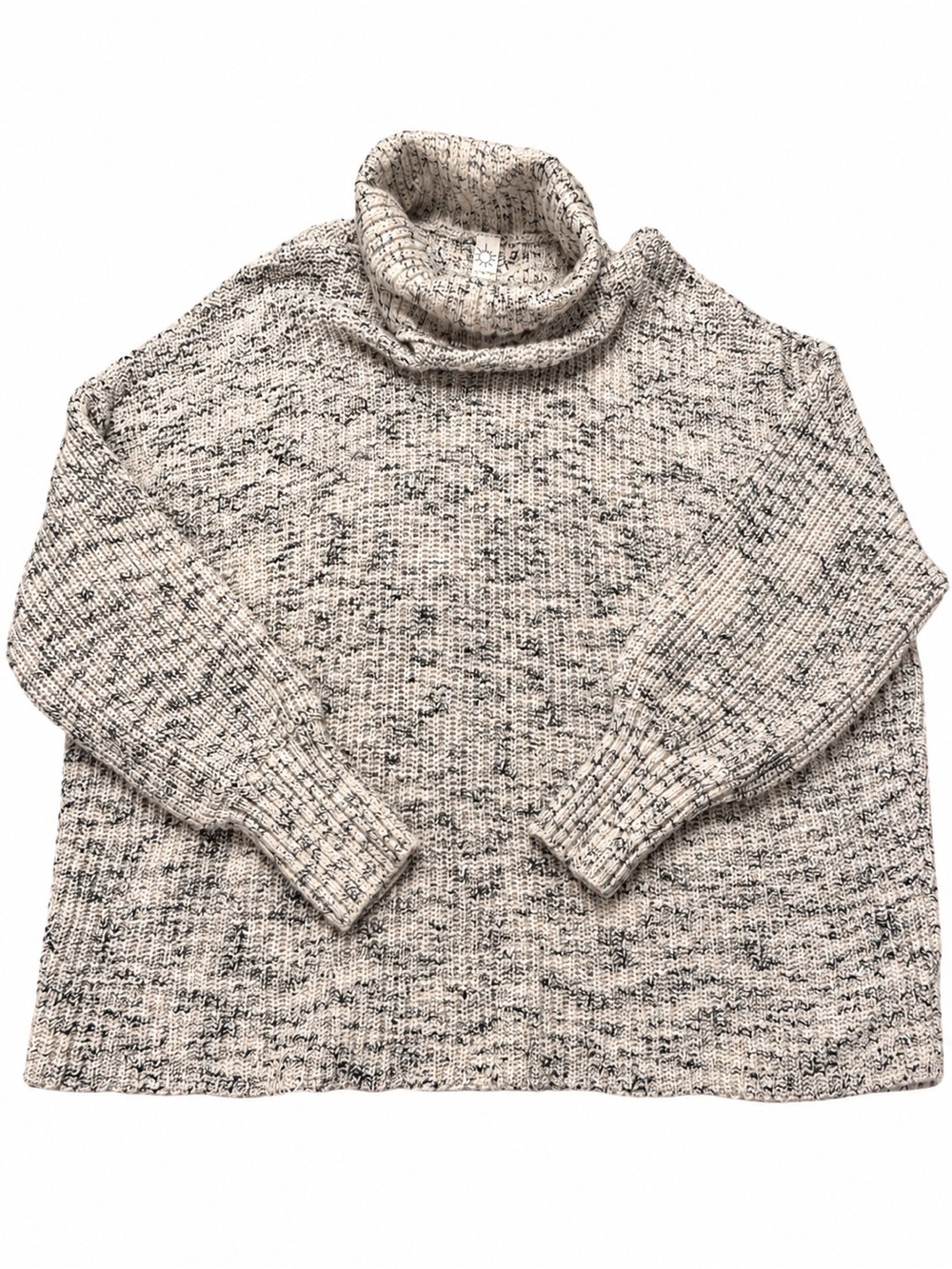 OFFLINE by Aerie Marled Turtleneck Sweater Cream Black Size XL Oversized